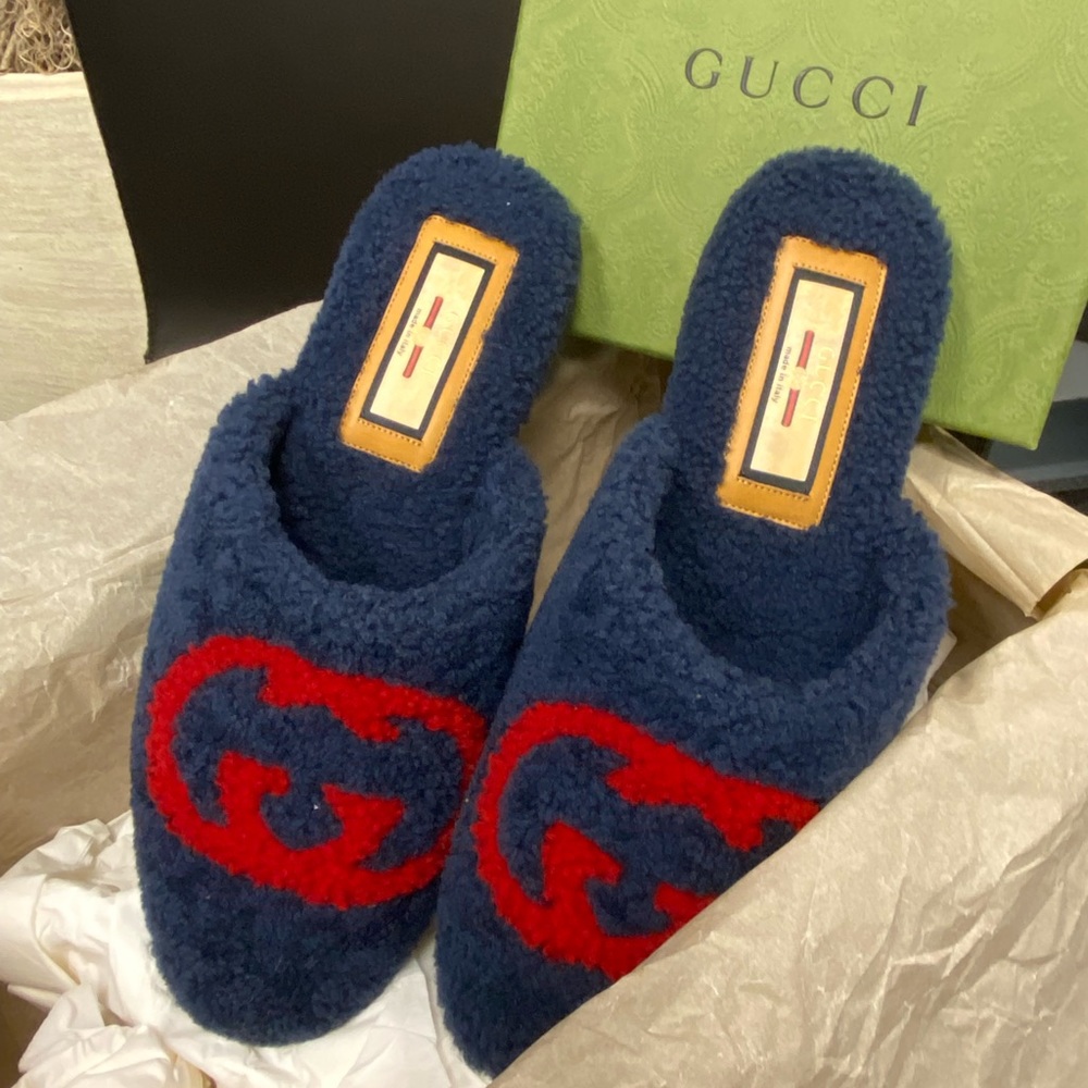 NWT Gucci Navy & Red Interlocking G Eileen Slippers